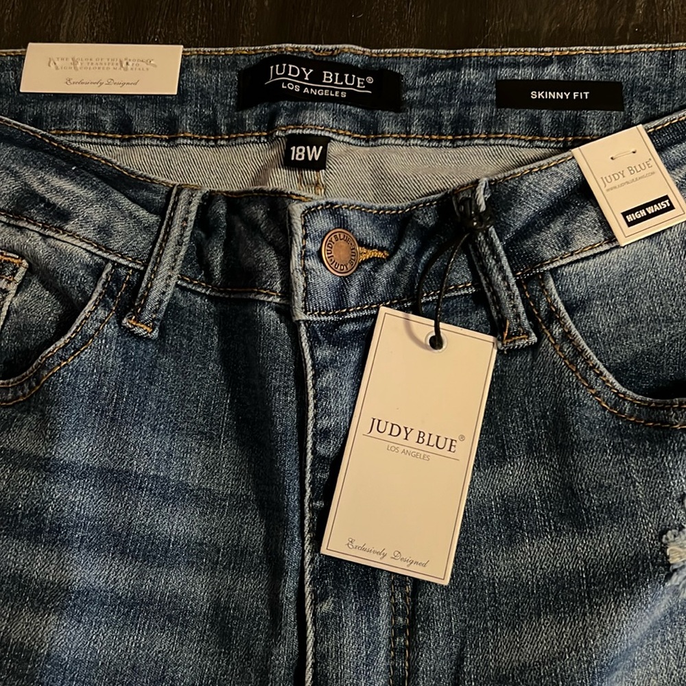 Women’s Plus Size Judy Blue Skinny Jeans 18W with Lemons!